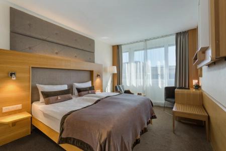 Continental Lausanne - 1
