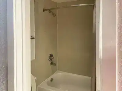 6-Houston, TX - Brookhollow - 9