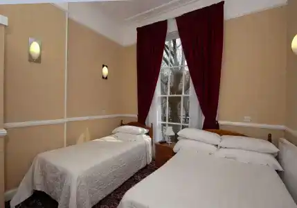 Balmoral House - 24