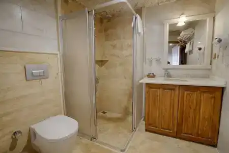 Tulip Cave Suites - 43
