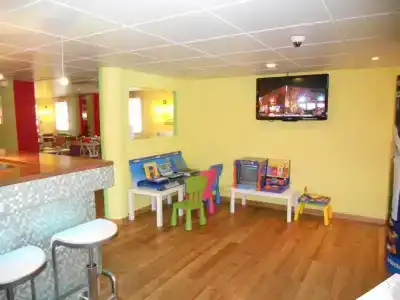 ibis Styles Bourg en Bresse - 13