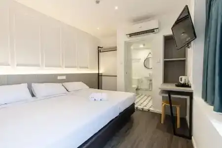 Philip - SG Clean & Staycation Approved - 77