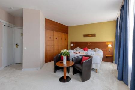 Hôtel Le Yachtman - 165