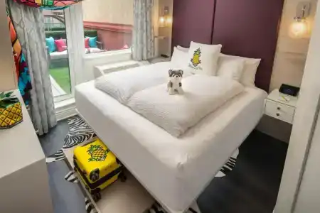 Staypineapple, An Artful, Midtown New York - 85
