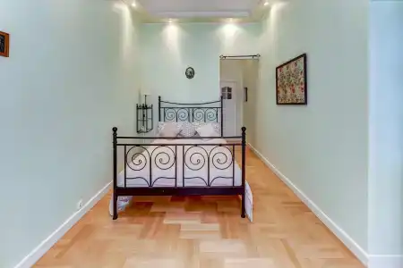 Веста на Рубинштейна - 9