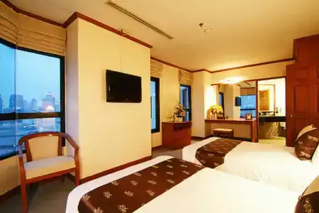 Grand Diamond Suites - 11