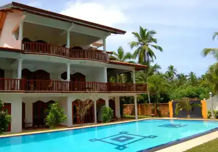 Sandali Walauwa - 4