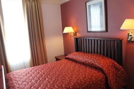 James Bay Inn, Suites & Cottage - 32