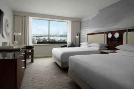 Renaissance Long Beach - 25