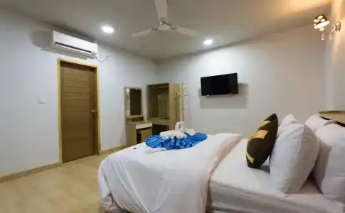 Beach Villa Ukulhas - 2