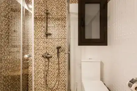 Nicholas Point and Rooms - 5
