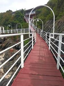 Monkey Island Resort - 45