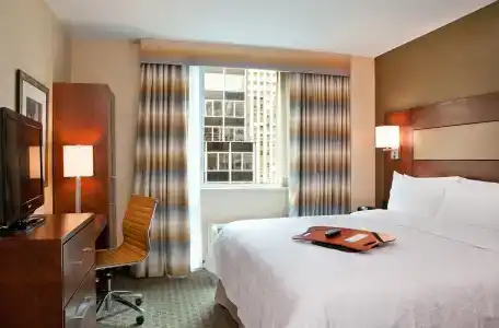 Hampton Inn Manhattan Grand Central - 3