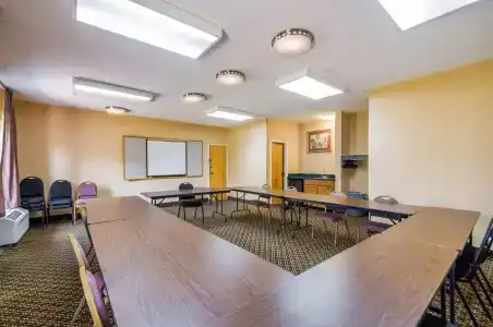 Quality Inn-Central Park Area - 19
