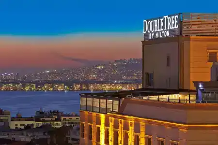 DoubleTree by Hilton Izmir - Alsancak - 27