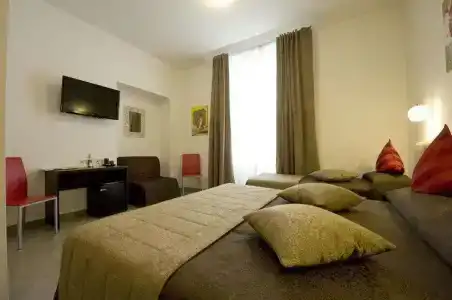Ara Pacis Inn - 3