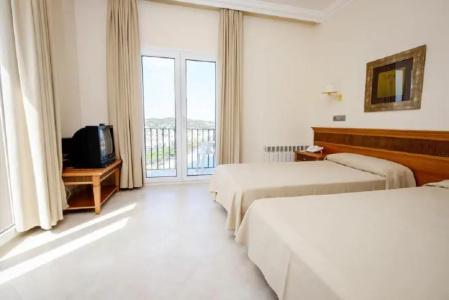 Montjoi by Brava Hoteles - 38