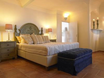 Suites of the Gods Cave Spa - 23