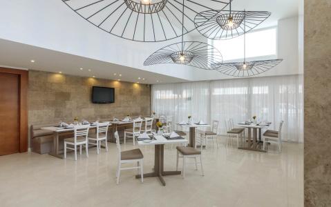 Best Western Plus Plaza - 22
