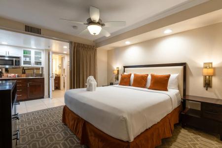 Coronado Beach Resort - 24