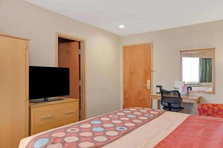 Knights Inn - Jfk Airport - 1