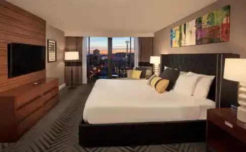 Warwick Seattle - 6