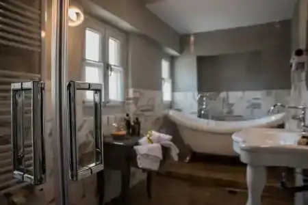 Kyria Boutique House - 101