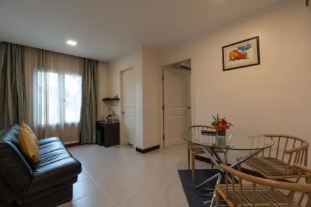37th Crescent - 65