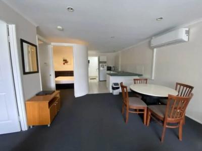 Cosmopolitan & Serviced Apartments - 49