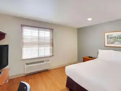 Extended Stay America Select Suites - - South - 32