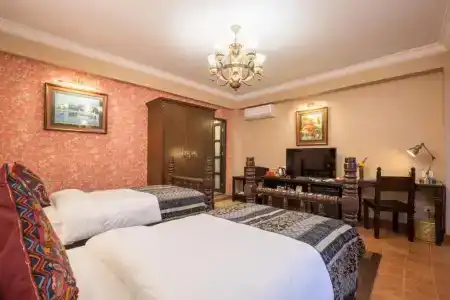 Baber Mahal Vilas - 32