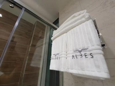 Albes - 15