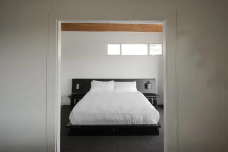 Hollywood Hills - 65