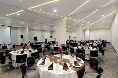 Ramada Encore by Wyndham Guadalajara - 26