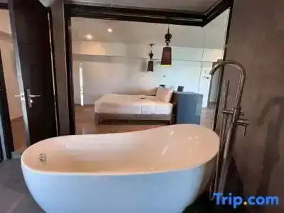 Diary Suite - 46
