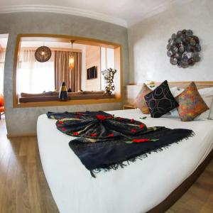 Mabrouk and Suites- Adult only - 35