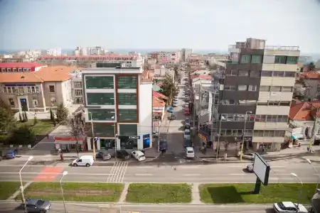 Megalos - 22