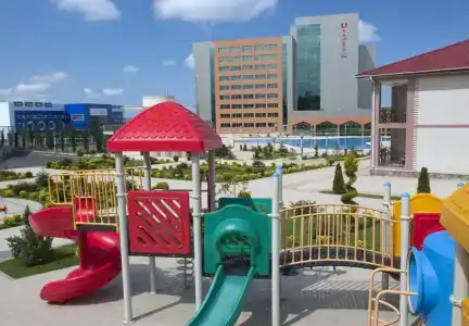 Ramada Plaza by Wyndham Gence - 18