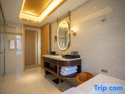East Tai Lake Grand - 96