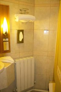 Manchester South, Sure Collection by BW - 30