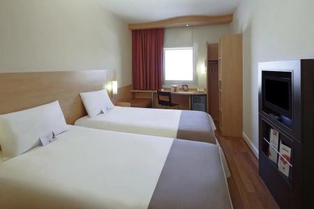 Ibis Bursa - 2