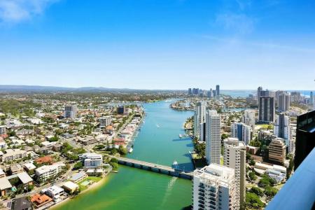 Moorings On Cavill Surfers Paradise - 36