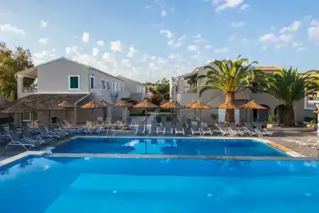 Amour Holiday Resort - 17