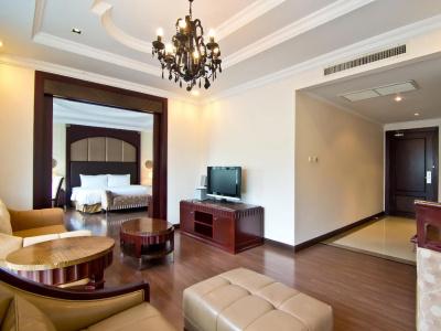 LK Residence - 103