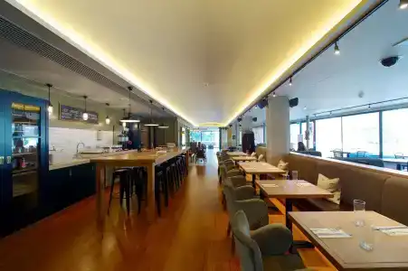 Bermondsey Square - A Bespoke - 14