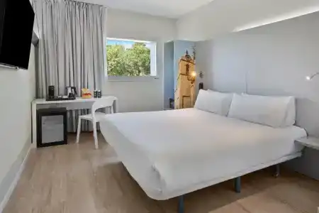 b&b Figueres - 49