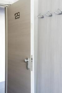 Ariston - 69