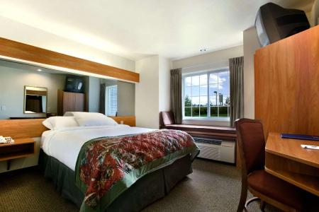 Microtel Inn & Suites by Wyndham - 19