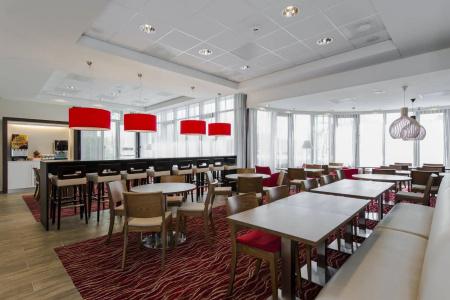 Hampton by Hilton Amsterdam Airport Schiphol - 16