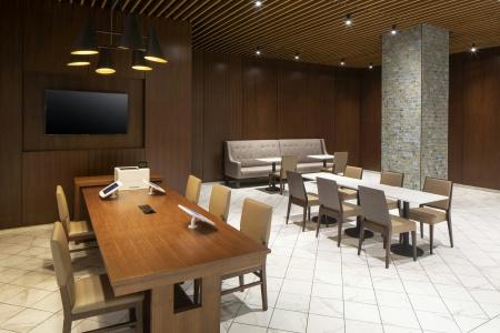 DoubleTree by Hilton - Mayo Clinic Area - 36